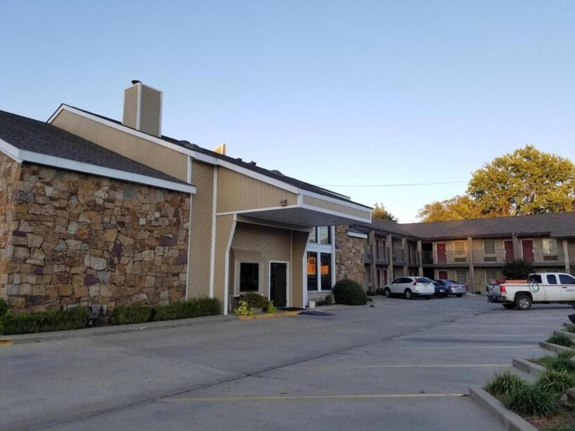 Motel 6 Ada Ok Εξωτερικό φωτογραφία